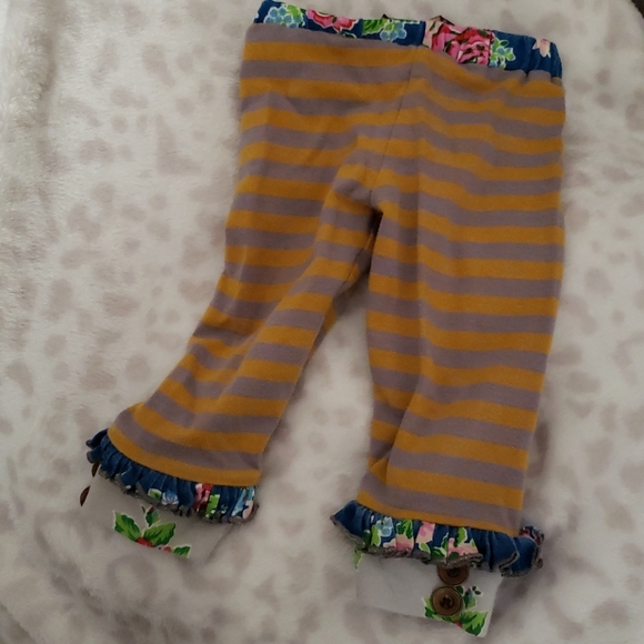 Mustard Pie Outfit Set - Picture 4 of 4